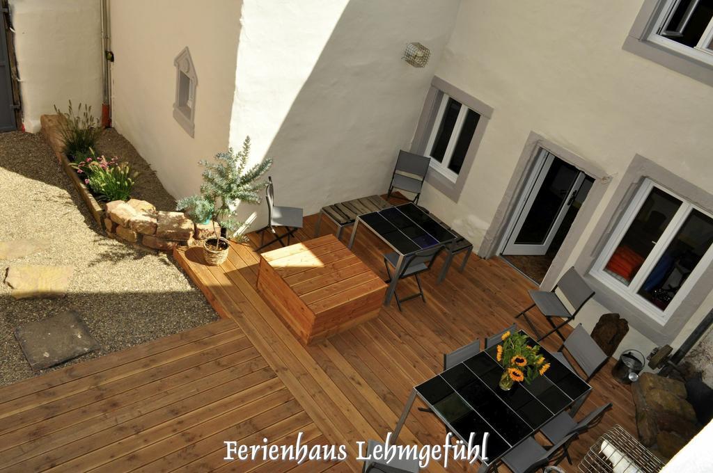 Lehmgefuehl, Design Vier, La Petite Maison Trier Exterior photo